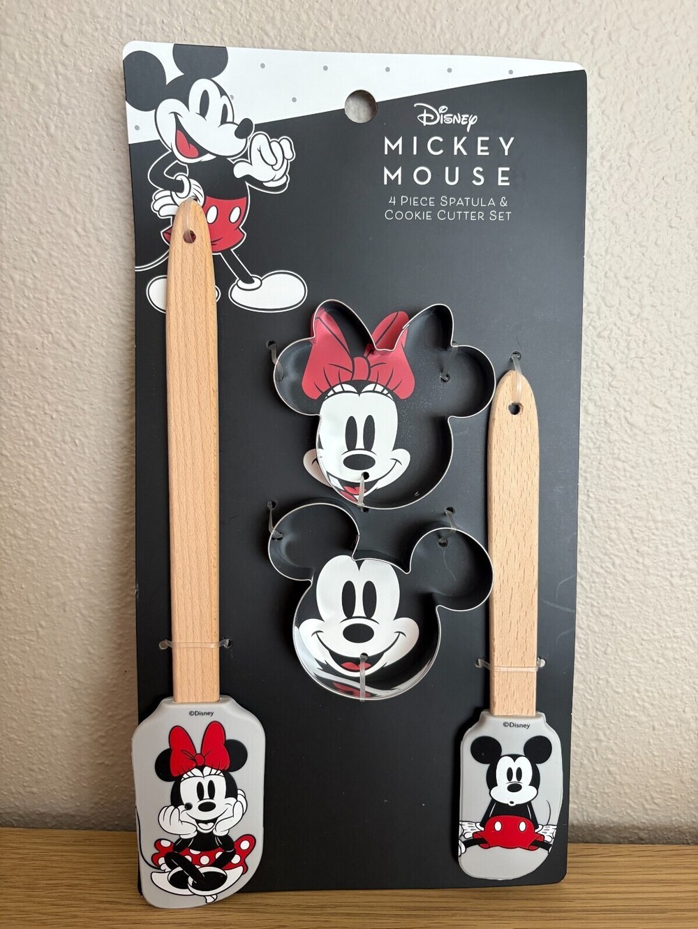 Disney Mickey Minnie Mouse Spatula Cookie Cutter 4 Piece Baking Set NEW